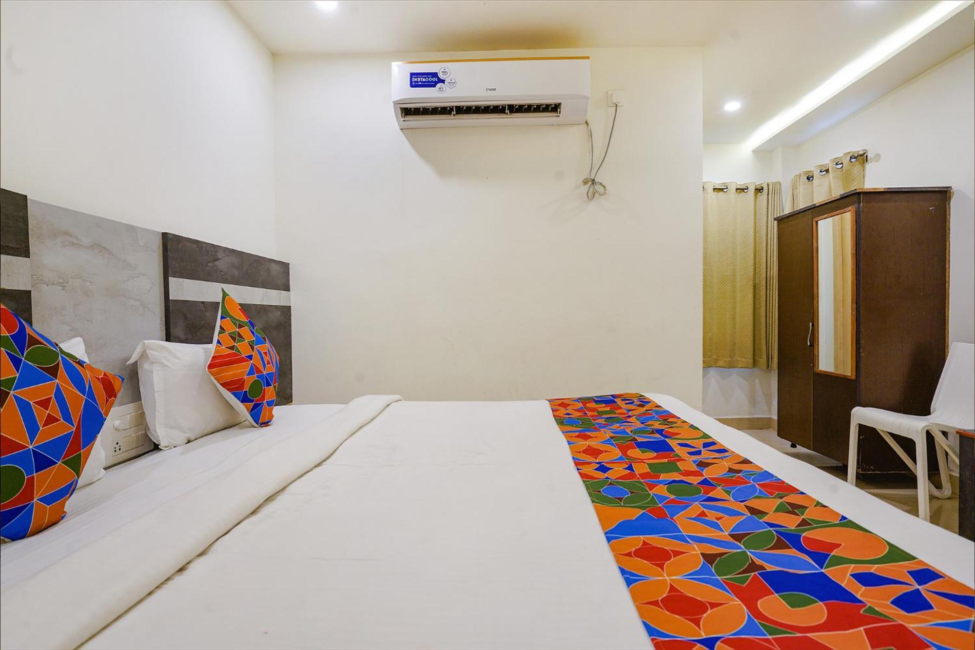 Fabhotel Ambika Elite Buckinghampet Εξωτερικό φωτογραφία