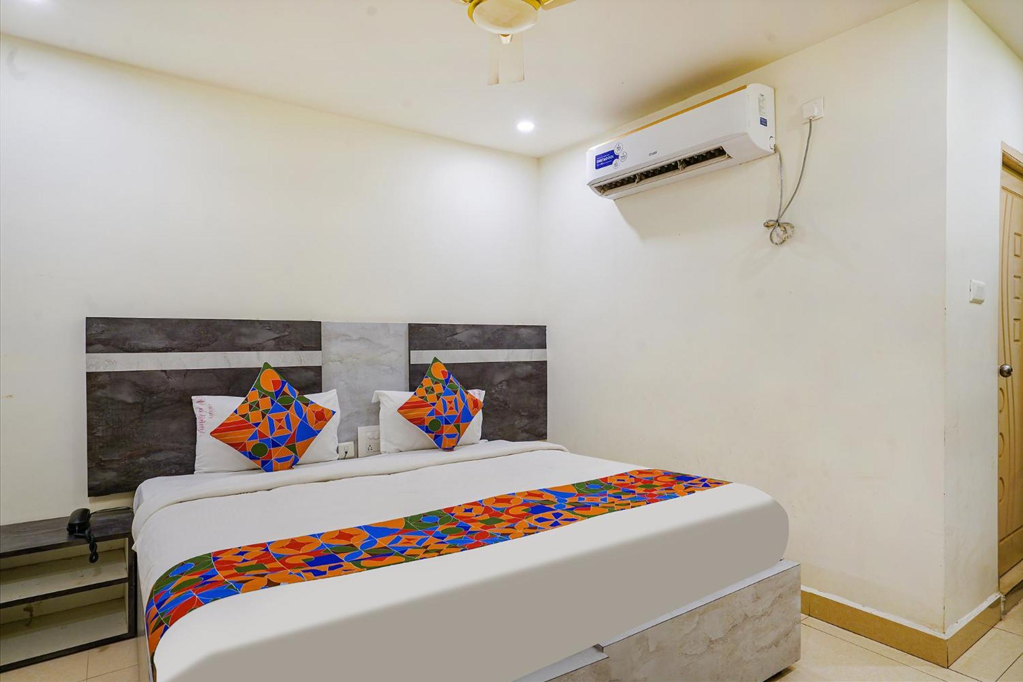 Fabhotel Ambika Elite Buckinghampet Εξωτερικό φωτογραφία