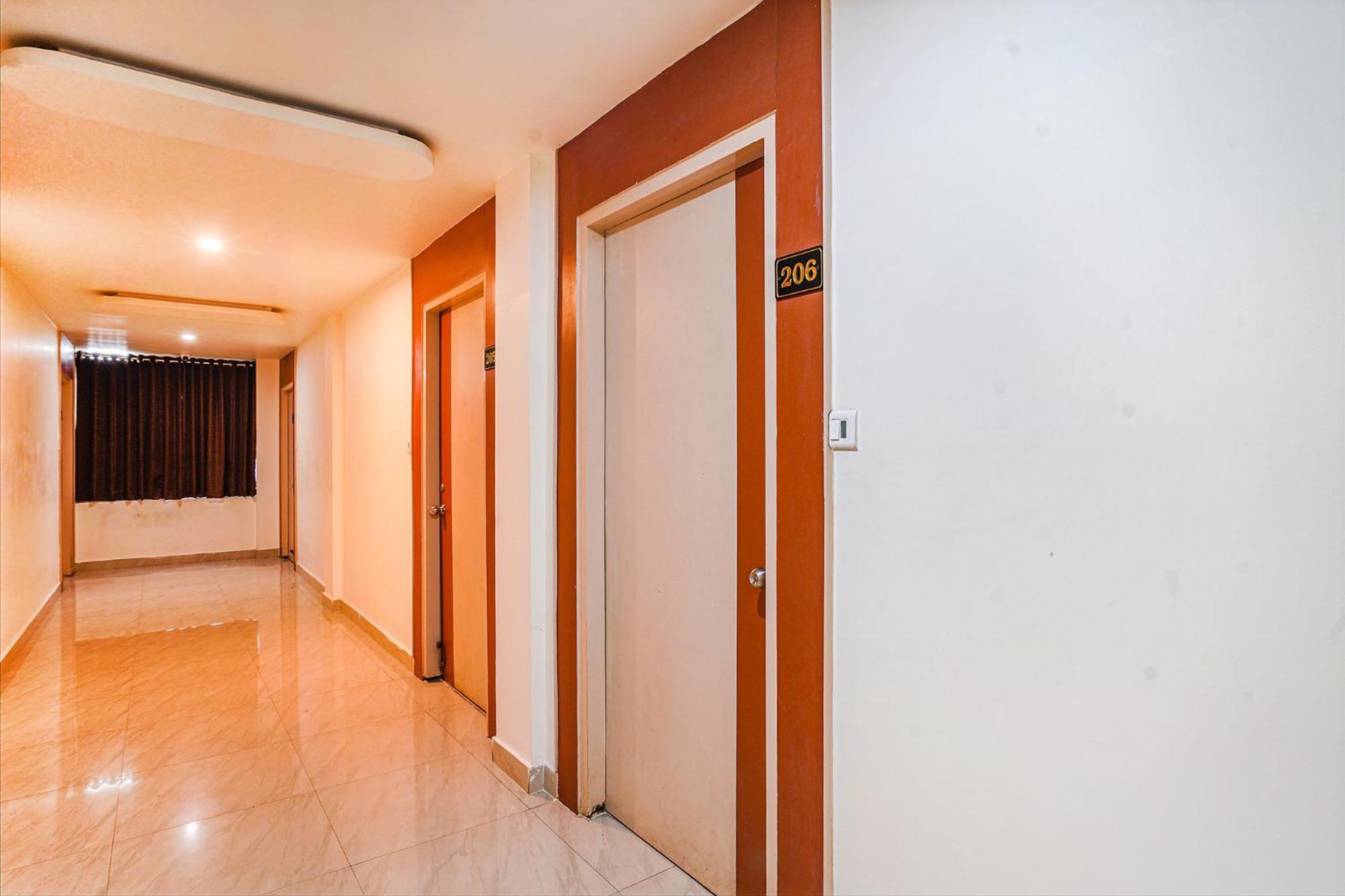 Fabhotel Ambika Elite Buckinghampet Εξωτερικό φωτογραφία
