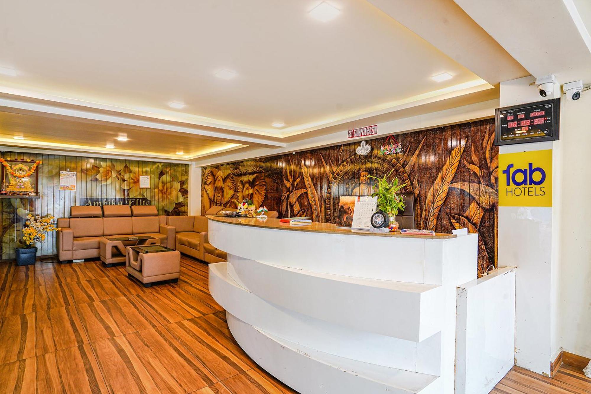 Fabhotel Ambika Elite Buckinghampet Εξωτερικό φωτογραφία